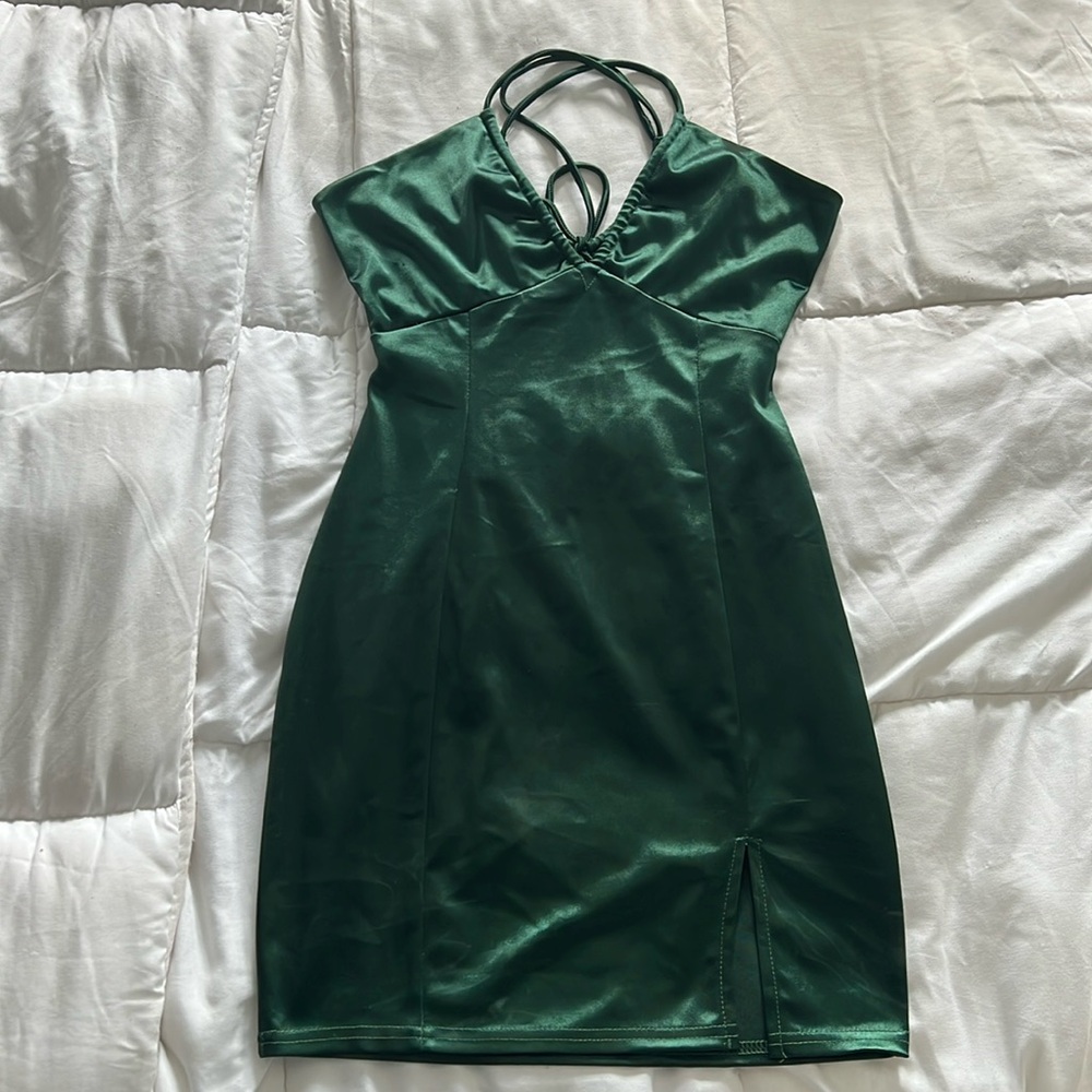 BETTER BE emerald mini dress